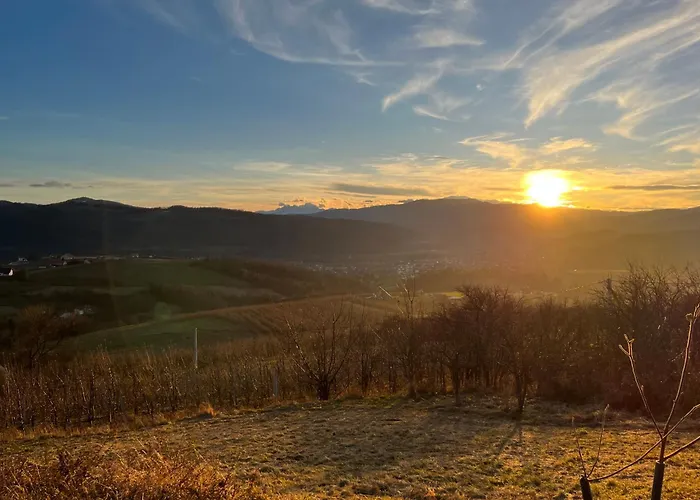 Nad Sadem Domek alpejski Lacko (Nowy Sacz)